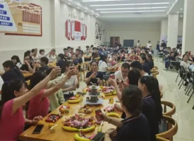 一路同行，感恩有你——拓普联科举办员工入职周年庆祝活动